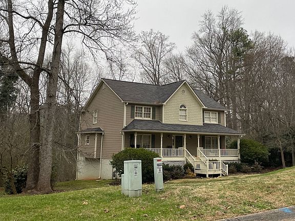 4th image of 3627 Stonehenge Way NE