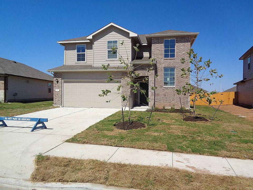 1st image of 217 Lilypond Trl