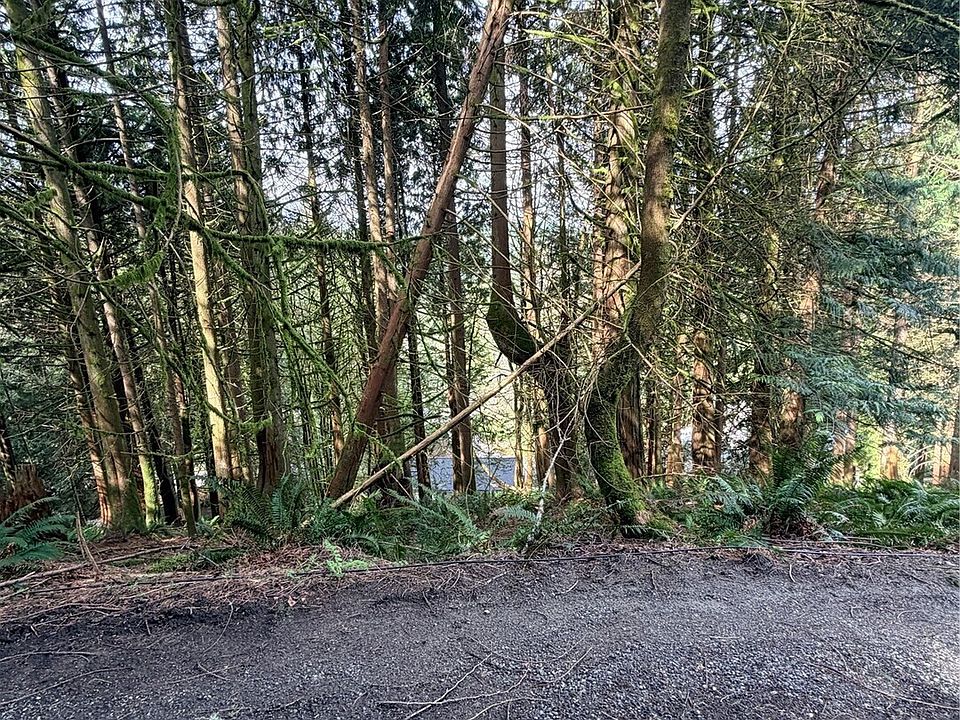 1st image of 12 Valley View Circle