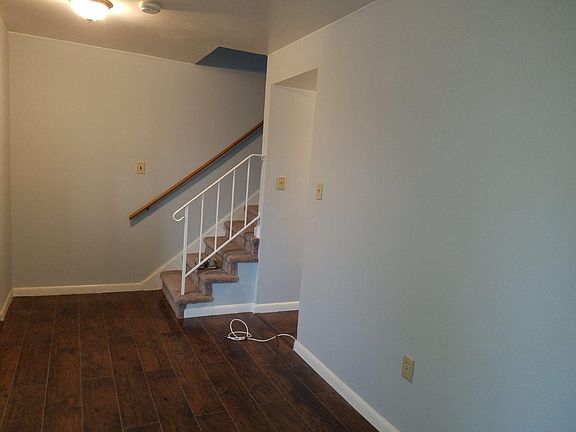 3rd image of 2707 Steele Ct #2707