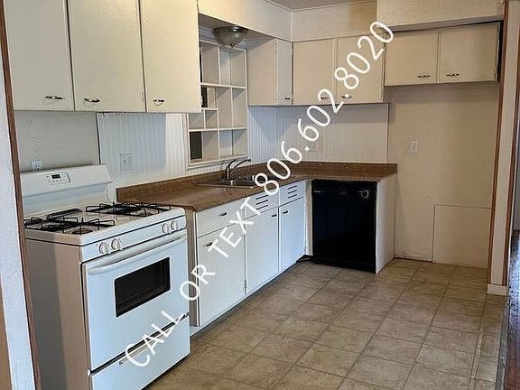 3rd image of 112 N Palo Duro St