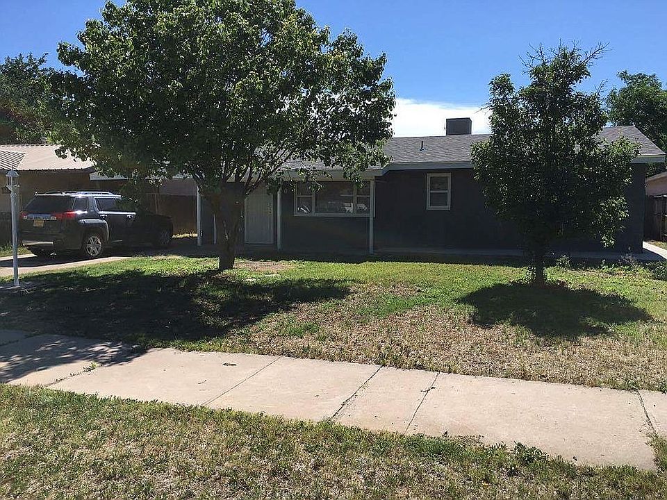2nd image of 610 S Cedar Ave