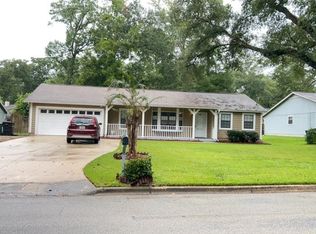 746 Riggins Rd, Tallahassee, FL 32308