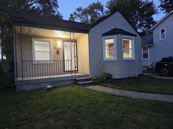 7215 Wood Ave, Center Line, MI 48015