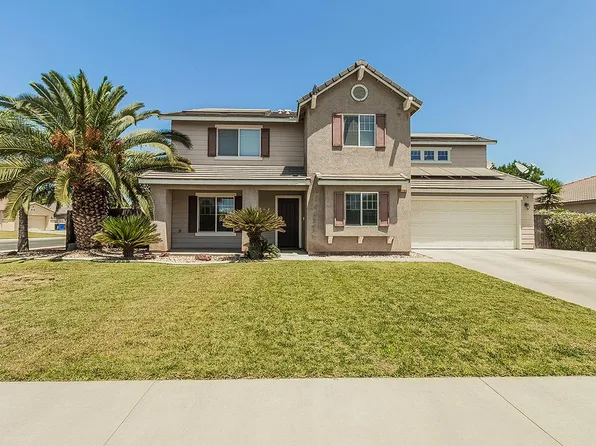 1260 W Muir Way, Hanford, CA 93230