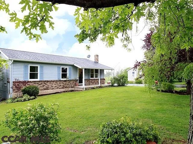 115 Elm Rd photo 1
