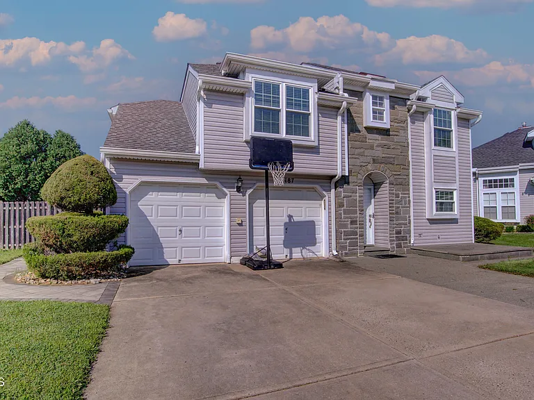 187 Kentucky Way — Photo 29