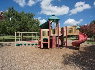 6436 Curzon Ave, Fort Worth, TX 76116