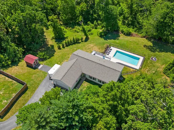 8944A Satyr Hill Rd, Baltimore, MD 21234