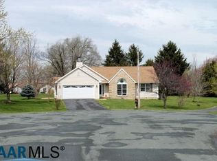 3 Cooper Dr, Stuarts Draft, VA 24477