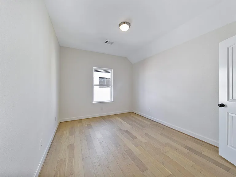 946 Judiway St — Photo 34