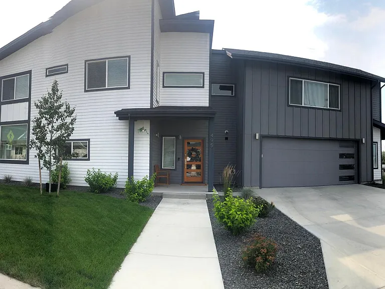 495 Herstal Way — Photo 1