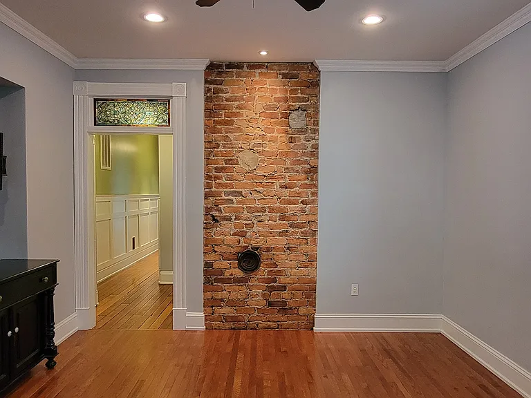 2121 E Marshall St #A — Photo 10