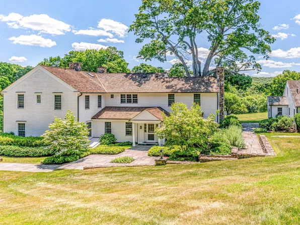 62 Davenport Road, Roxbury, CT 06783