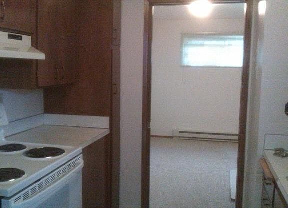 2nd image of 4127 12th Ave NE APT 11