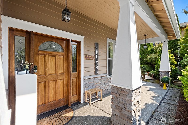 2nd image of 24007 76th Avenue W