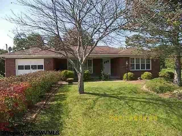 203 Grant St, Elkins, WV 26241