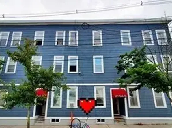 29 Park St #1, Somerville, MA 02143