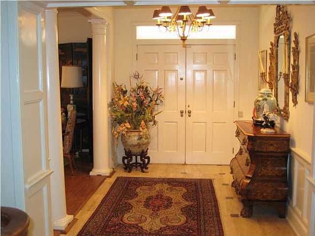 2nd image of 1424 Myrtle Pl