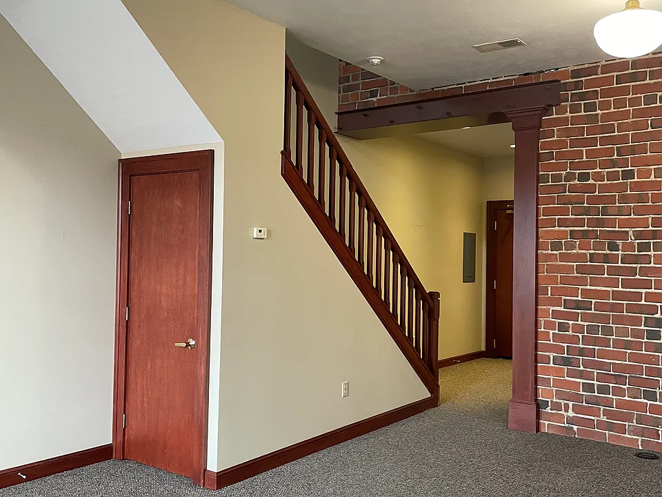 112 N Buckeye St #204