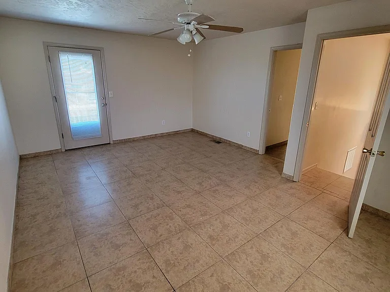 703 Athenian Way — Photo 10