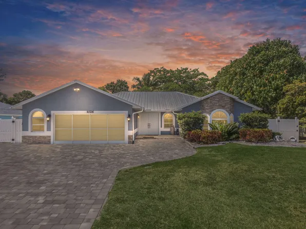 1026 SE Damask Avenue, Port St Lucie, FL 34983