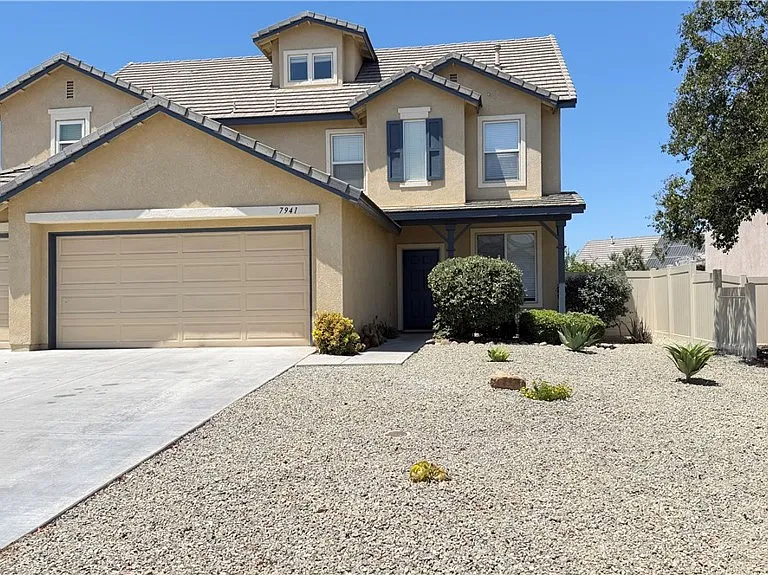 7941 La Crosse Way — Photo 1