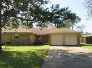 2611 Westfield St, Alvin, TX 77511