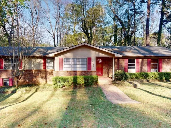 1495 Lullwater Cir SE, Cairo, GA 39828