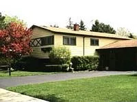 141 W Bradley St photo 1