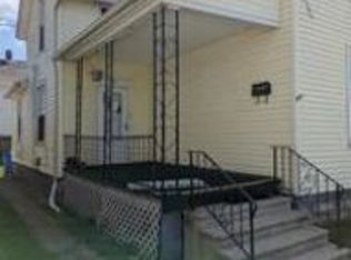 321 N Wayne St, Fremont, OH 43420