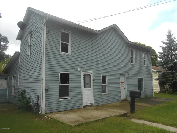 414 W Mill St, Hastings, MI 49058
