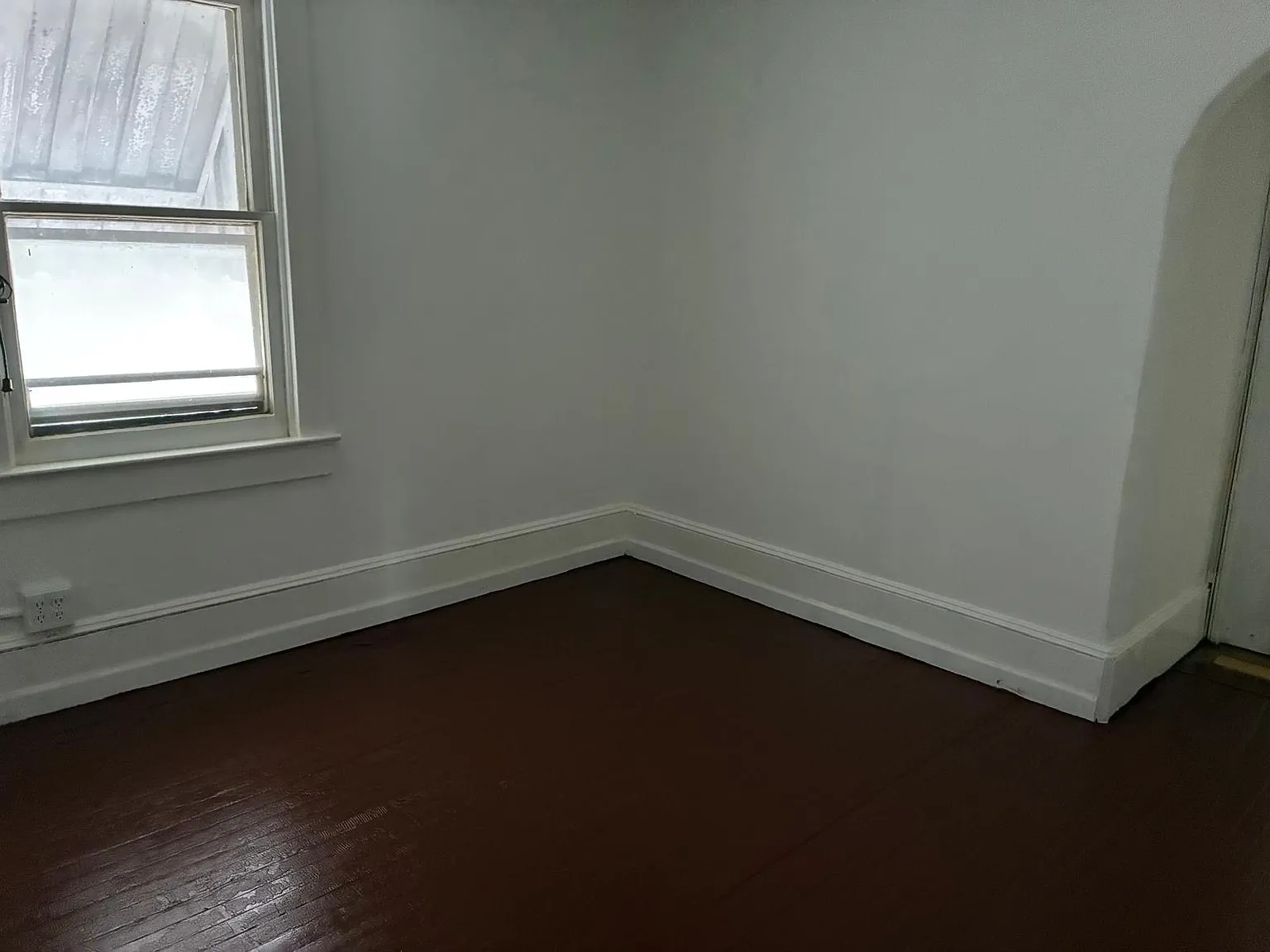 3 bed, 1200 sqft, $2,250 — Photo 2