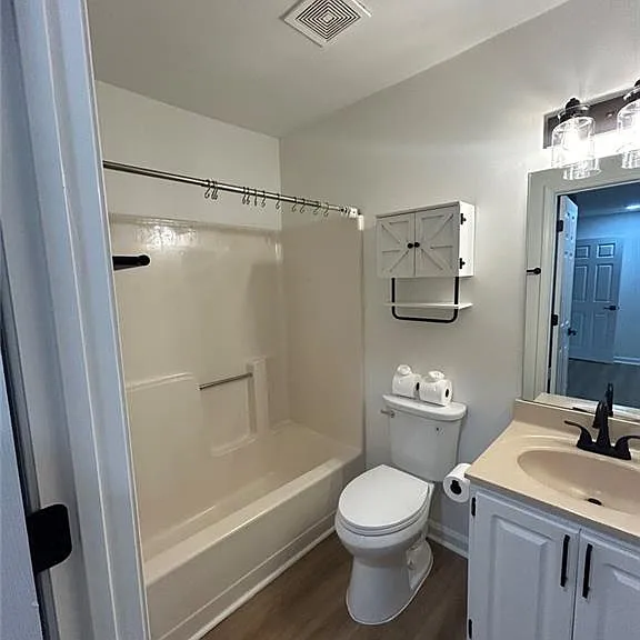1453 Springleaf Cir SE — Photo 11