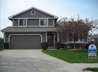 14517 I Cir, Omaha, NE 68137