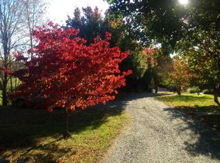 2896 Pea Ridge Rd, Charlottesville, VA 22901