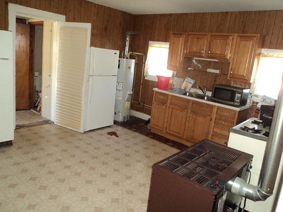 5th image of 1543 4th Ave