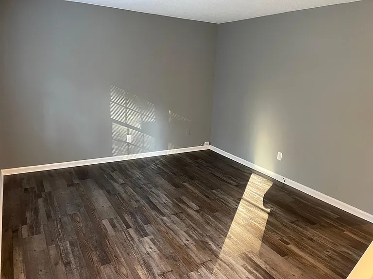 1401 Harth Dr #A — Photo 3