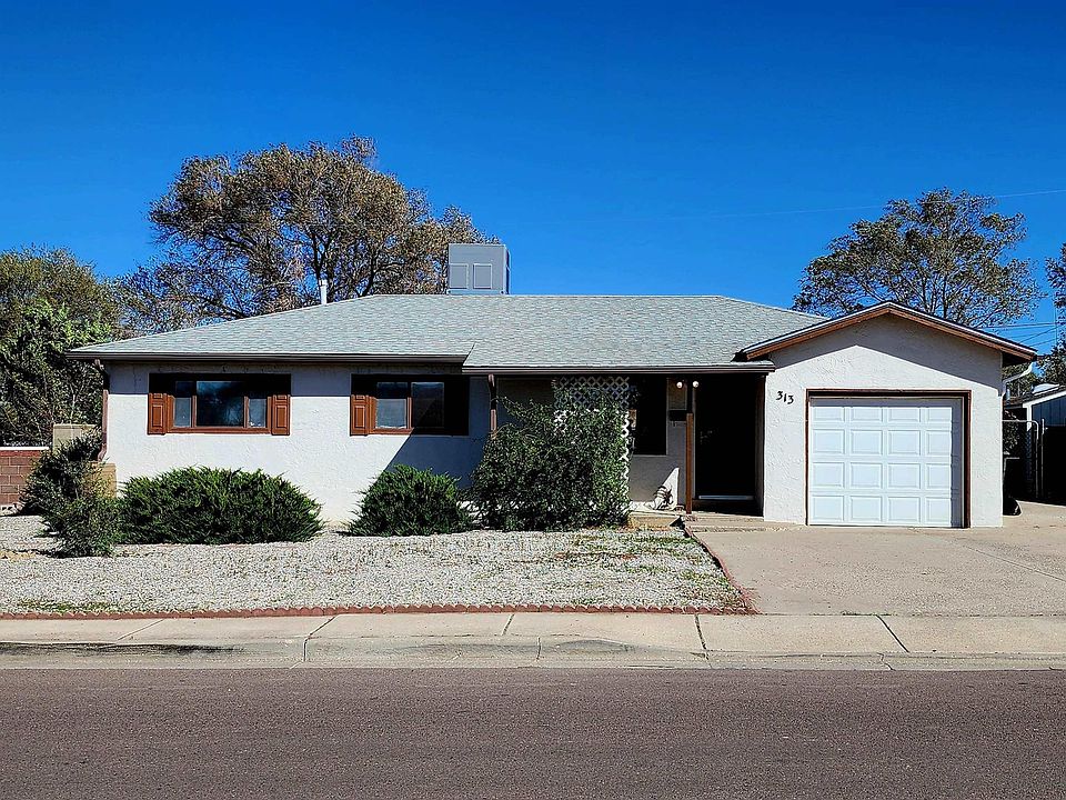 1st image of 313 Valentina Dr