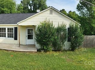 1208 E Arch St, Lancaster, SC 29720