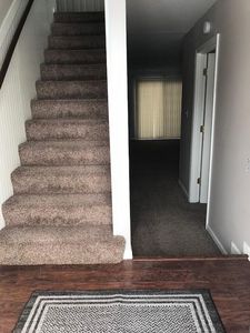 5606 NW Hillside Dr, Kansas City, MO, 64151