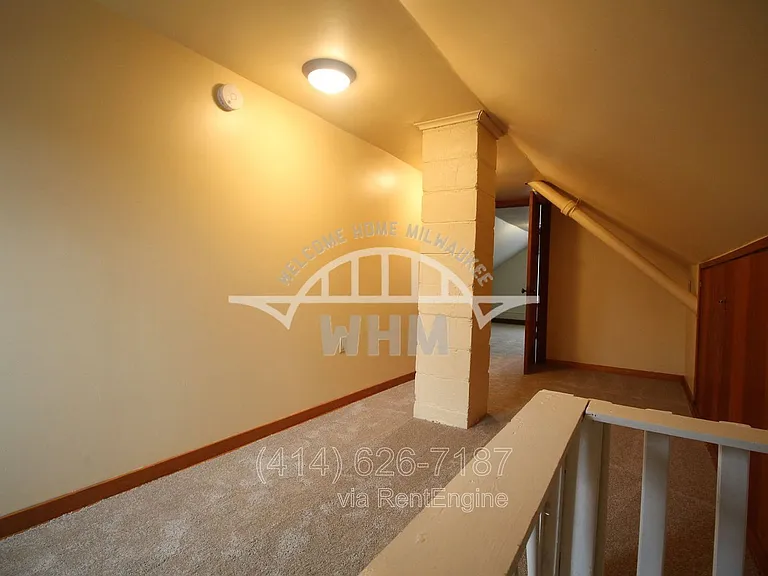 1514 S 87th St — Photo 13