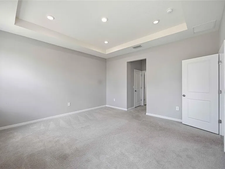 5719 Woodland Sage Dr — Photo 21