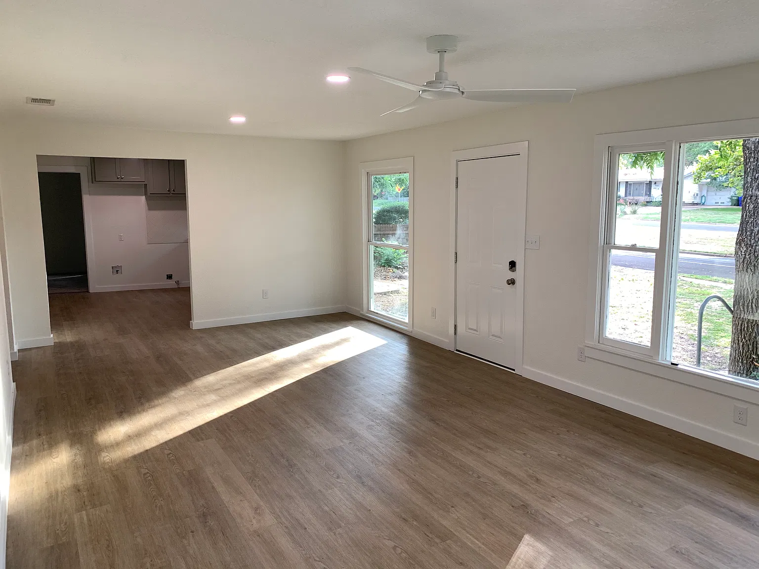 3900 Sanger Ave — Photo 3