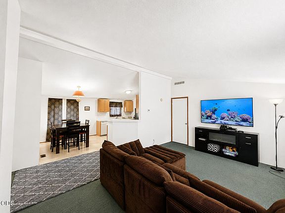2nd image of 275 Sallsten Rd