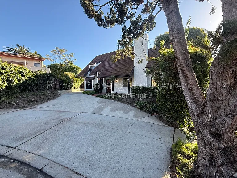 408 Galvin Cir — Photo 19