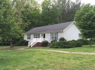 560 Valentines St, Gasburg, VA 23857