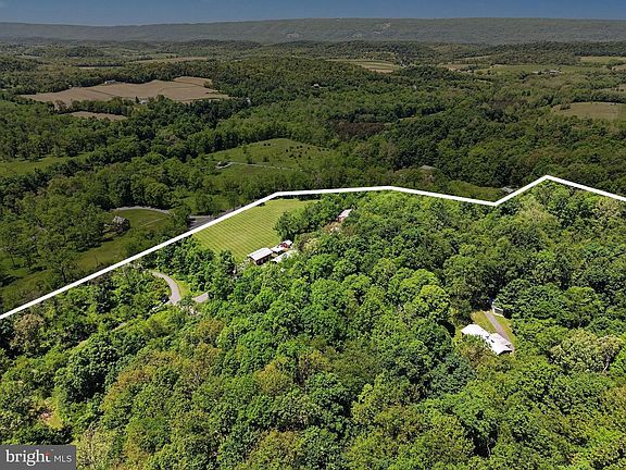 5th image of 1339 Spruce Hill Rd