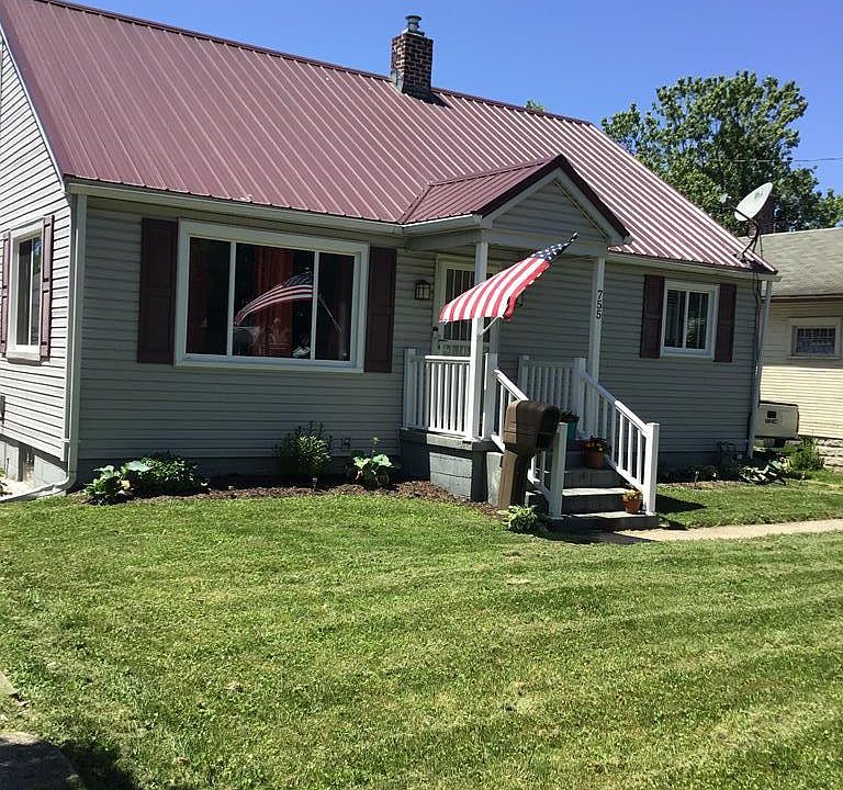 1st image of 755 Windsor St