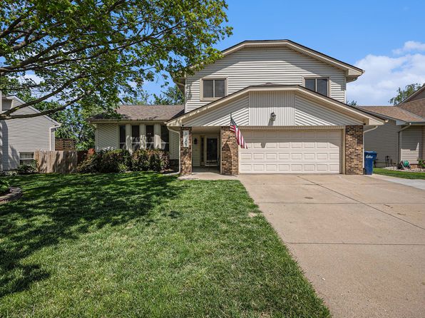3738 Burr Oak Dr